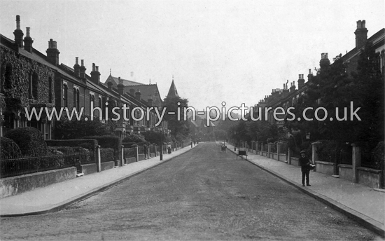 Chatsworth Way, West Norwood, London. c.1918.